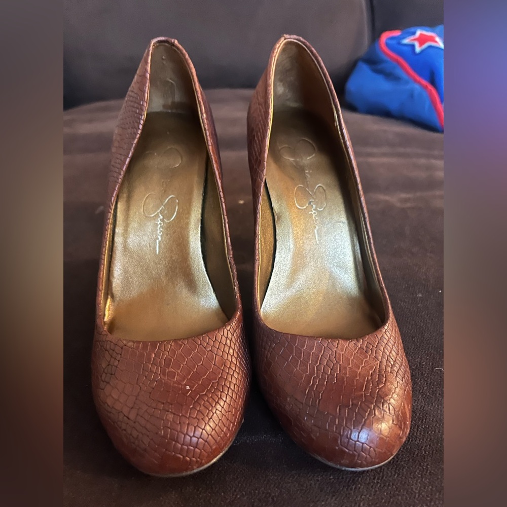 Jessica Simpson heels